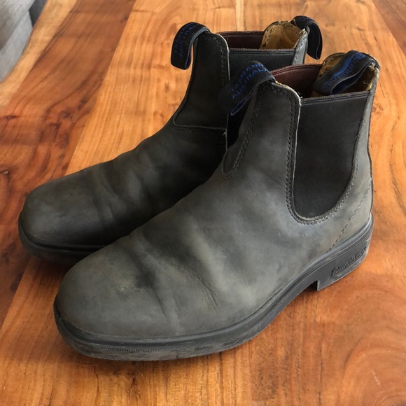 Blundstone Shoes - Blundstone Winter Chisel Toe - Rustic Black Color